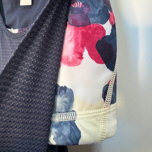 lululemon athletica Navy Tank Top - Picture 7 of 11